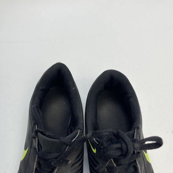 Nike Jr Phantom Venom Club IC indoor soccer shoes black/volt AO0399 007 Size 2Y - Picture 8 of 13